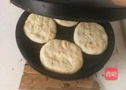 Illustration of how to make homemade delicious and nutritious pancakes 2