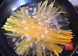 Illustration of how to make tomato pasta 1