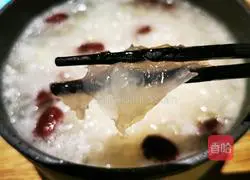Illustration of how to make white fungus and red date soup 7