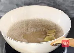 Illustration of how to make vegetable and pork liver soup 5