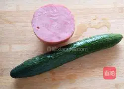 Illustration of how to make three-strand noodles 1