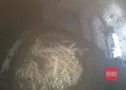 Illustration of how to make pork liver noodles 4