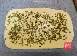 Illustration of how to make pumpkin and mung bean rolls 10