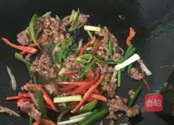 Illustration of how to make fried beef river 7