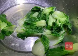 Illustration of how to make fried vegetables and fragrant dried buns 2