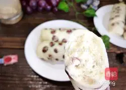 Illustration of how to make red bean steamed bun rolls 14