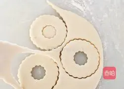 Illustration of how to make yam pancakes 7