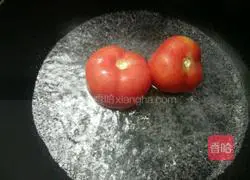 Illustration of how to make tomato and pork liver soup 4