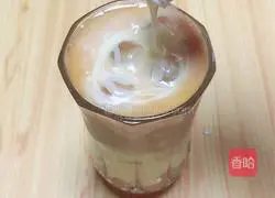 Illustrations of how the three brothers make milk tea 10