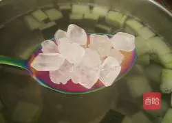 Illustration of how to make winter melon skin rose tea 4