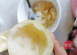Illustration of how to make rock sugar, snow pear and apple soup 3
