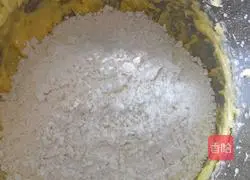 Illustration of how to make baby biscuits 3