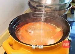 Illustration of how to cook pork ribs and corn stew 22