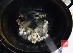 Illustration of how to make mutton buckwheat noodles and fish 3