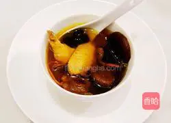 Illustration of how to make mushroom and chicken soup 8