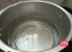 Illustration of how to make celery and shark soup 8