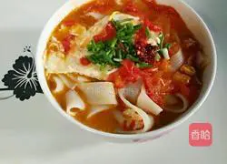 Illustration of how to make hot tomato and egg noodle soup 5