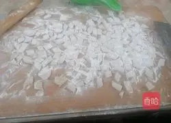 Homemade Illustration of how to make chess pieces 6