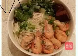 Illustration of longevity noodles 3