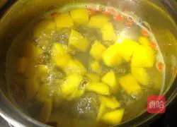 Illustration of how to make mango rock candy drink 6