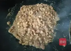 Illustration of how to make barbecued pork buns 2