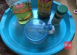 Illustration of how to cook broccoli in soup 2