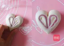 Illustration of how to make love steamed buns 11