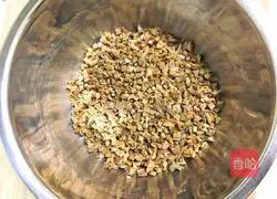 Illustration of how to make dried beans and fresh meat buns 6