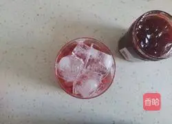 Strawberry Yakult Recipe Illustration 3