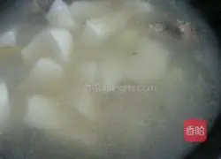 Illustration of how to make radish and pork ribs soup 7