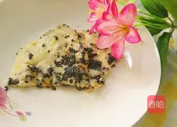 Illustration of how to make black sesame and egg pancakes 9