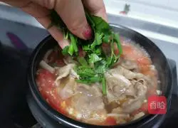 Illustration of how to make tomato and fat beef soup 12