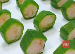 Illustration of how to make shrimps stuffed with okra 10