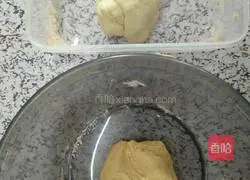 Illustration of how to make red and white sugar steamed buns 9