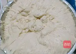 Illustration of how to make pork, cabbage, water and scallion buns 1