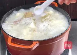 Yam, Pork Belly and Big Bone Soup Recipe Illustration 12