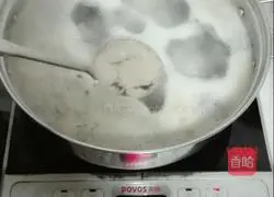 Pink Pueraria Pork Bone Soup Recipe Illustration 5