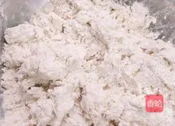 Illustration of how to make simple white flour steamed buns 5