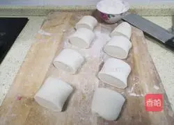 Illustration of how to make big pastries in Changyi, Shandong 9