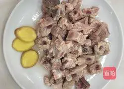 Illustration of how to make pork rib soup 2