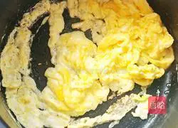 Kuaishou Nutritional Fried Noodles Recipe Illustration 8