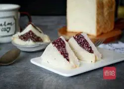 Illustration of how to make purple rice sandwich 8