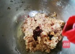 Illustration of how to make fried bamboo shoot buns 5