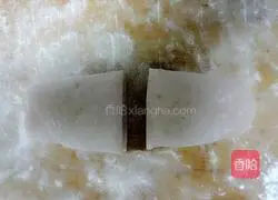 Illustration of how to make rose steamed buns 13