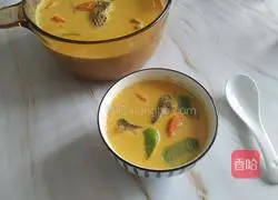 Illustration of how to make Thai coconut fish curry without adding a drop of water 10