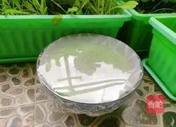 Illustration of how to make spinach steamed buns 13