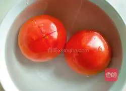 Illustration of how to make white sugar tomatoes 2