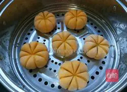 Xinwen Gourmet Pumpkin Rose Sand Bun Recipe Illustration 18