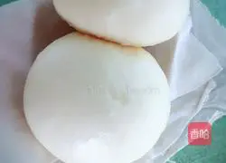 Illustration of how to make milk-flavored steamed buns 13