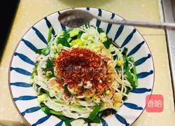 Illustration of how to make fried spicy noodles 8